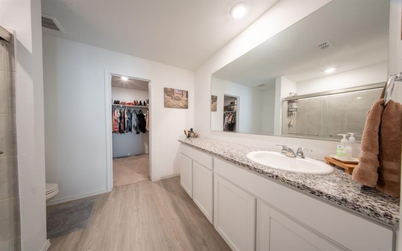 14128 Golden Bridge Drive, Pilot Point, TX 76258, 4 Bedrooms Bedrooms, ,2 BathroomsBathrooms,Residential,For Sale,14128 Golden Bridge Drive,0,21098414