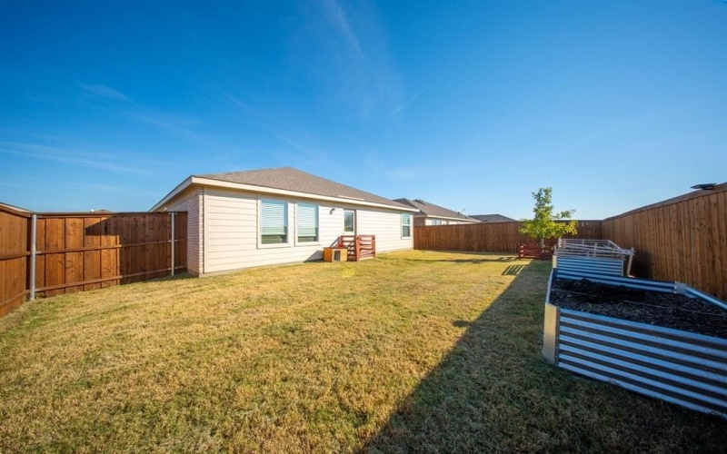 14128 Golden Bridge Drive, Pilot Point, TX 76258, 4 Bedrooms Bedrooms, ,2 BathroomsBathrooms,Residential,For Sale,14128 Golden Bridge Drive,0,21098414