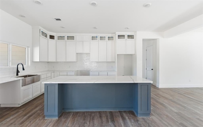 1552 Lakeridge Boulevard, Sunset, TX 76270, 4 Bedrooms Bedrooms, ,3 BathroomsBathrooms,Residential,For Sale,1552 Lakeridge Boulevard,0,21101331