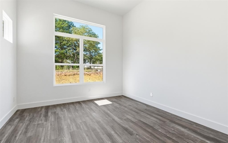 1552 Lakeridge Boulevard, Sunset, TX 76270, 4 Bedrooms Bedrooms, ,3 BathroomsBathrooms,Residential,For Sale,1552 Lakeridge Boulevard,0,21101331