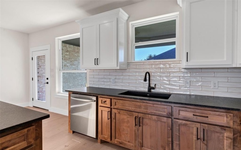 3306 Promenade Court, Granbury, TX 76049, 4 Bedrooms Bedrooms, ,2 BathroomsBathrooms,Residential,For Sale,3306 Promenade Court,0,21103210