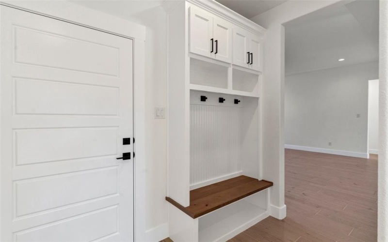 3306 Promenade Court, Granbury, TX 76049, 4 Bedrooms Bedrooms, ,2 BathroomsBathrooms,Residential,For Sale,3306 Promenade Court,0,21103210