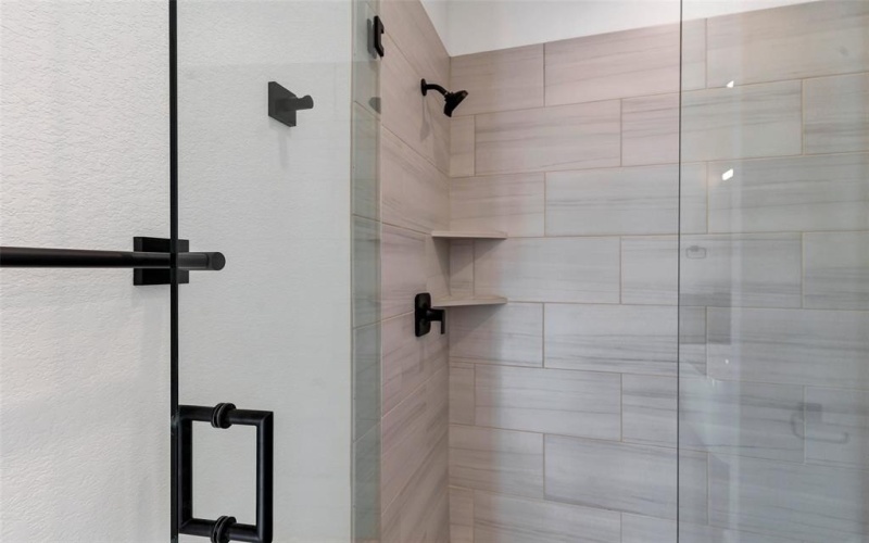 3306 Promenade Court, Granbury, TX 76049, 4 Bedrooms Bedrooms, ,2 BathroomsBathrooms,Residential,For Sale,3306 Promenade Court,0,21103210