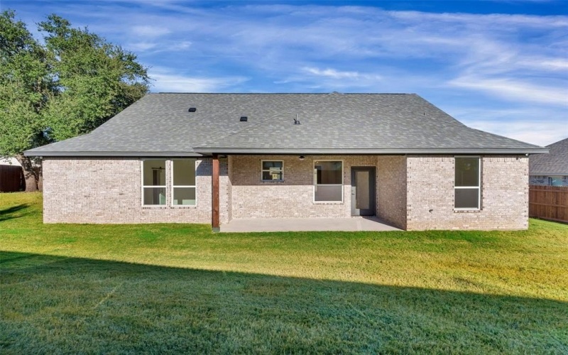 3306 Promenade Court, Granbury, TX 76049, 4 Bedrooms Bedrooms, ,2 BathroomsBathrooms,Residential,For Sale,3306 Promenade Court,0,21103210