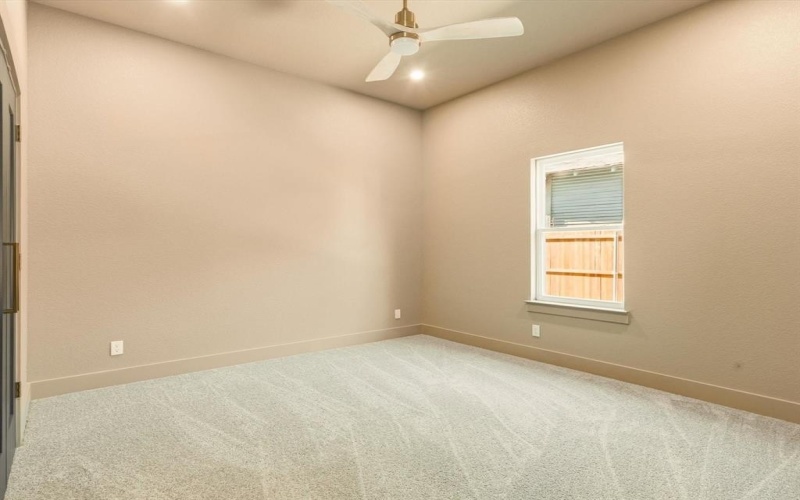 2326 Dathe Street, Dallas, TX 75215, 3 Habitaciones Habitaciones , ,2 BañosBaños,Residential,En Venta,2326 Dathe Street,0,21103845