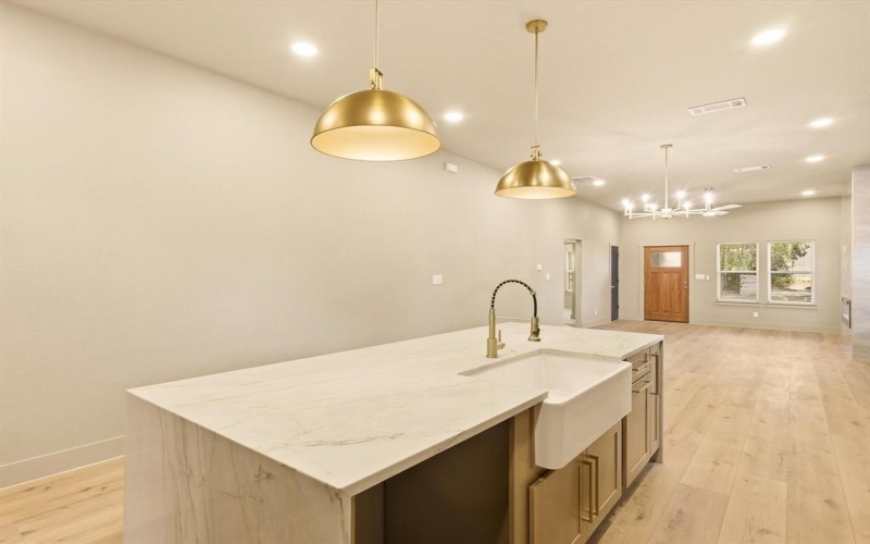 2326 Dathe Street, Dallas, TX 75215, 3 Habitaciones Habitaciones , ,2 BañosBaños,Residential,En Venta,2326 Dathe Street,0,21103845