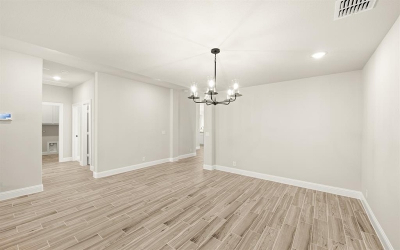 403 Crystal Lake Lane, Red Oak, TX 75154, 4 Bedrooms Bedrooms, ,3 BathroomsBathrooms,Residential,For Sale,403 Crystal Lake Lane,0,21103986