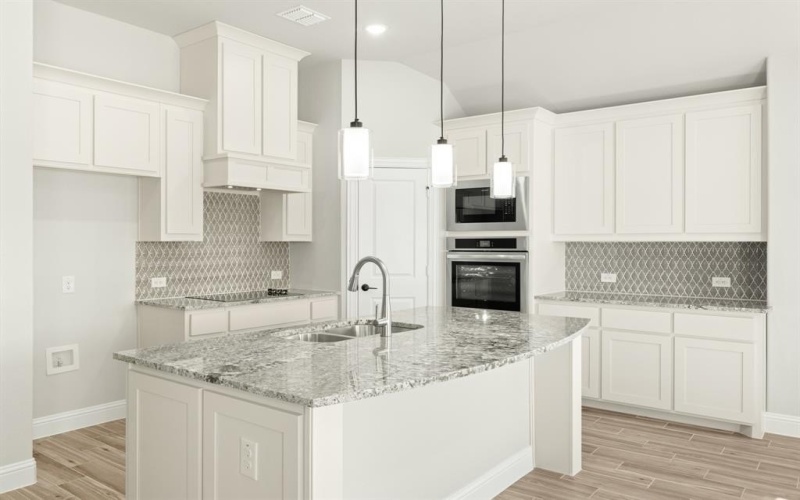 403 Crystal Lake Lane, Red Oak, TX 75154, 4 Bedrooms Bedrooms, ,3 BathroomsBathrooms,Residential,For Sale,403 Crystal Lake Lane,0,21103986