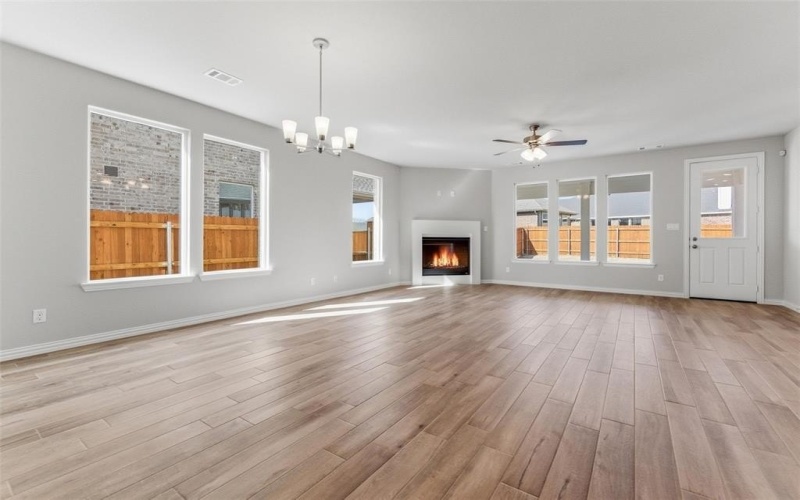 1928 Velora Drive, Haslet, TX 76052, 4 Habitaciones Habitaciones , ,3 BañosBaños,Residential,En Venta,1928 Velora Drive,0,21105104