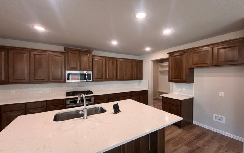 1928 Velora Drive, Fort Worth, TX 76052, 4 Bedrooms Bedrooms, ,3 BathroomsBathrooms,Residential,For Sale,1928 Velora Drive,0,21105104