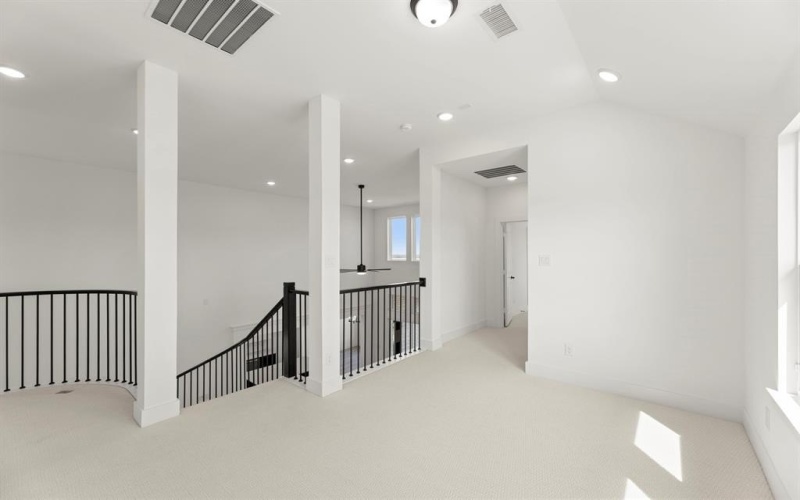 9613 Westchester Lane, Mesquite, TX 75126, 5 Bedrooms Bedrooms, ,5 BathroomsBathrooms,Residential,For Sale,9613 Westchester Lane,0,21105105