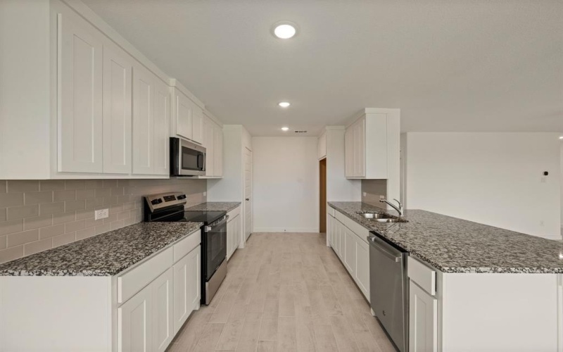 1020 Gatlin Circle, Springtown, TX 76082, 3 Bedrooms Bedrooms, ,2 BathroomsBathrooms,Residential,For Sale,1020 Gatlin Circle,0,21105121