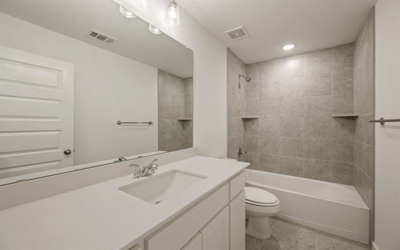 1020 Gatlin Circle, Springtown, TX 76082, 3 Bedrooms Bedrooms, ,2 BathroomsBathrooms,Residential,For Sale,1020 Gatlin Circle,0,21105121