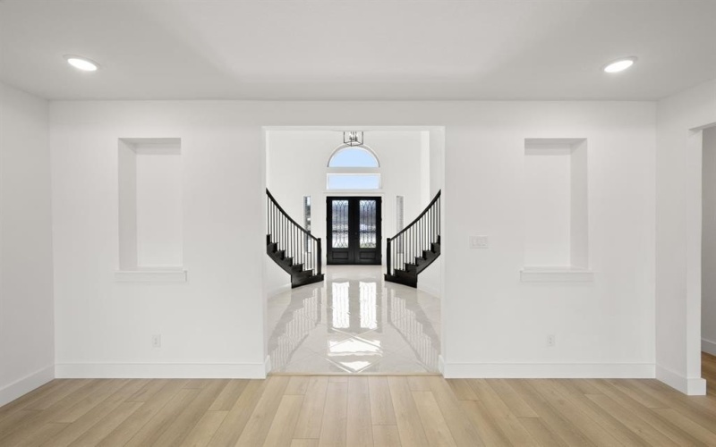 1228 Strait Lane, Burleson, TX 76028, 5 Habitaciones Habitaciones , ,5 BañosBaños,Residential,En Venta,1228 Strait Lane,0,21105122