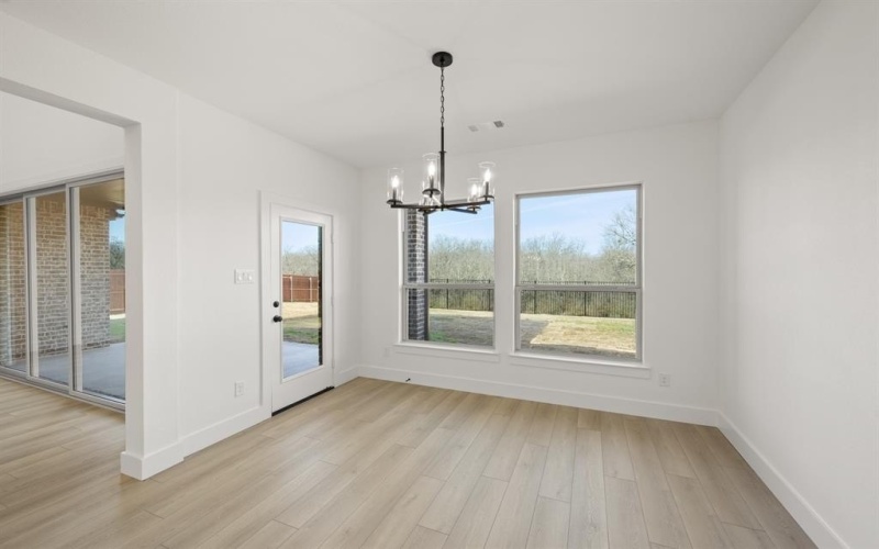 1228 Strait Lane, Burleson, TX 76028, 5 Habitaciones Habitaciones , ,5 BañosBaños,Residential,En Venta,1228 Strait Lane,0,21105122