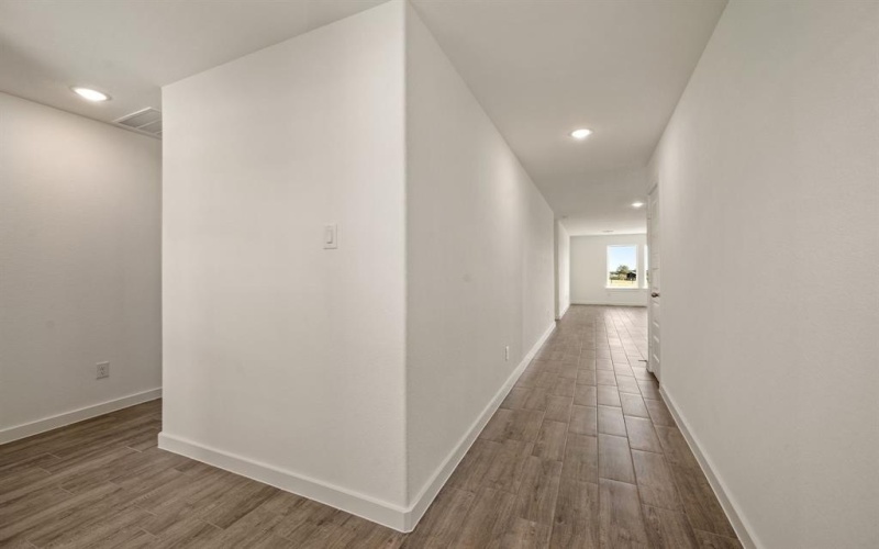 1016 Gatlin Circle, Springtown, TX 76082, 3 Bedrooms Bedrooms, ,2 BathroomsBathrooms,Residential,For Sale,1016 Gatlin Circle,0,21105134