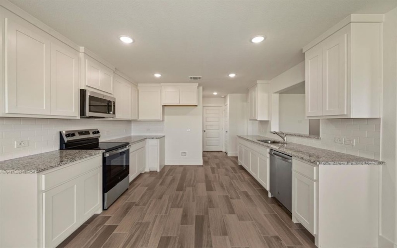 1021 Gatlin Circle, Springtown, TX 76082, 4 Bedrooms Bedrooms, ,2 BathroomsBathrooms,Residential,For Sale,1021 Gatlin Circle,0,21105142