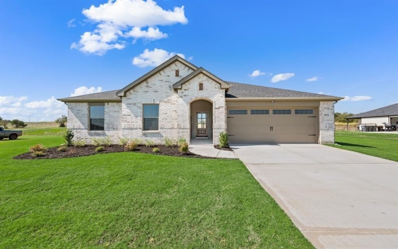 1021 Gatlin Circle, Springtown, TX 76082, 4 Bedrooms Bedrooms, ,2 BathroomsBathrooms,Residential,For Sale,1021 Gatlin Circle,0,21105142
