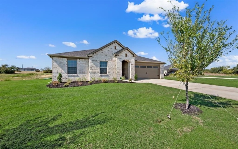 1021 Gatlin Circle, Springtown, TX 76082, 4 Bedrooms Bedrooms, ,2 BathroomsBathrooms,Residential,For Sale,1021 Gatlin Circle,0,21105142
