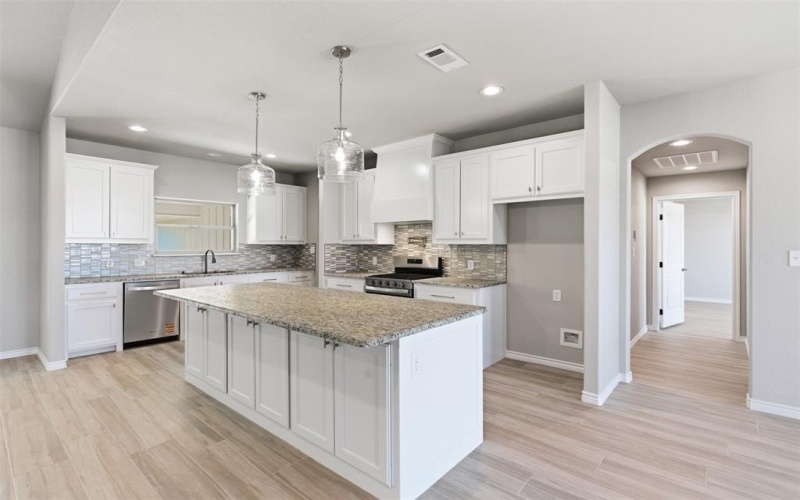 1012 Abbie Ruth Court, Springtown, TX 76082, 4 Habitaciones Habitaciones , ,3 BañosBaños,Residential,En Venta,1012 Abbie Ruth Court,0,21105274