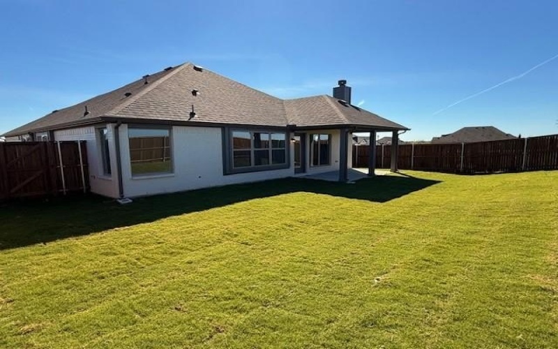 1968 Daybreak Drive, Venus, TX 76009, 3 Bedrooms Bedrooms, ,2 BathroomsBathrooms,Residential,For Sale,1968 Daybreak Drive,0,21105302