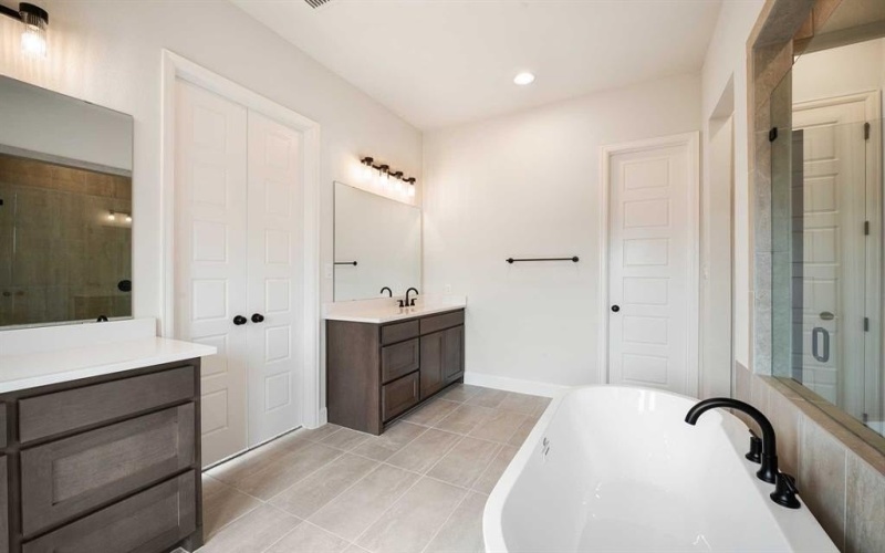 9655 Rock Rose Street, McKinney, TX 75071, 4 Bedrooms Bedrooms, ,3 BathroomsBathrooms,Residential,For Sale,9655 Rock Rose Street,0,21105321