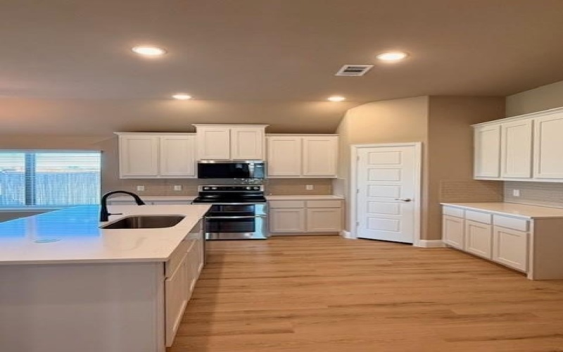 2400 Galaxy Trail, Venus, TX 76009, 4 Bedrooms Bedrooms, ,3 BathroomsBathrooms,Residential,For Sale,2400 Galaxy Trail,0,21105338