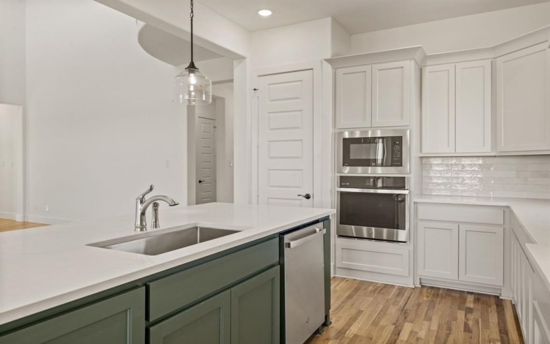 116 Evanston Court, New Fairview, TX 76078, 4 Habitaciones Habitaciones , ,3 BañosBaños,Residential,En Venta,116 Evanston Court,0,21105358