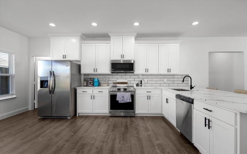 115 Labein Avenue, Greenville, TX 75402, 4 Bedrooms Bedrooms, ,3 BathroomsBathrooms,Residential,For Sale,115 Labein Avenue,0,21104181