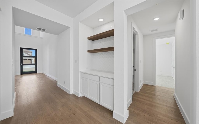 7724 Pondview Lane, Fort Worth, TX 76123, 5 Bedrooms Bedrooms, ,5 BathroomsBathrooms,Residential,For Sale,7724 Pondview Lane,0,21104619