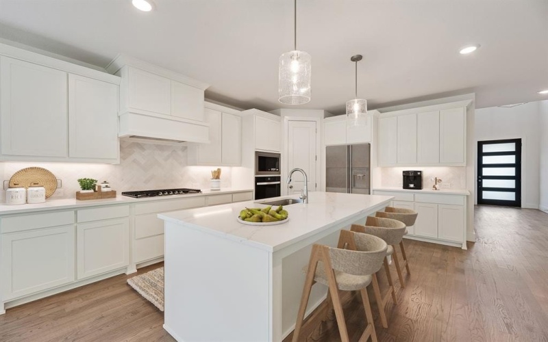 7440 Pondview Lane, Fort Worth, TX 76123, 5 Bedrooms Bedrooms, ,5 BathroomsBathrooms,Residential,For Sale,7440 Pondview Lane,0,21104623