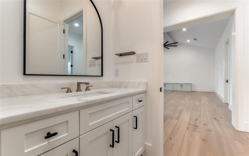 3788 Vinecrest Drive, Dallas, TX 75229, 5 Bedrooms Bedrooms, ,6 BathroomsBathrooms,Residential,For Sale,3788 Vinecrest Drive,0,21104624