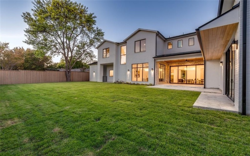 3788 Vinecrest Drive, Dallas, TX 75229, 5 Bedrooms Bedrooms, ,6 BathroomsBathrooms,Residential,For Sale,3788 Vinecrest Drive,0,21104624