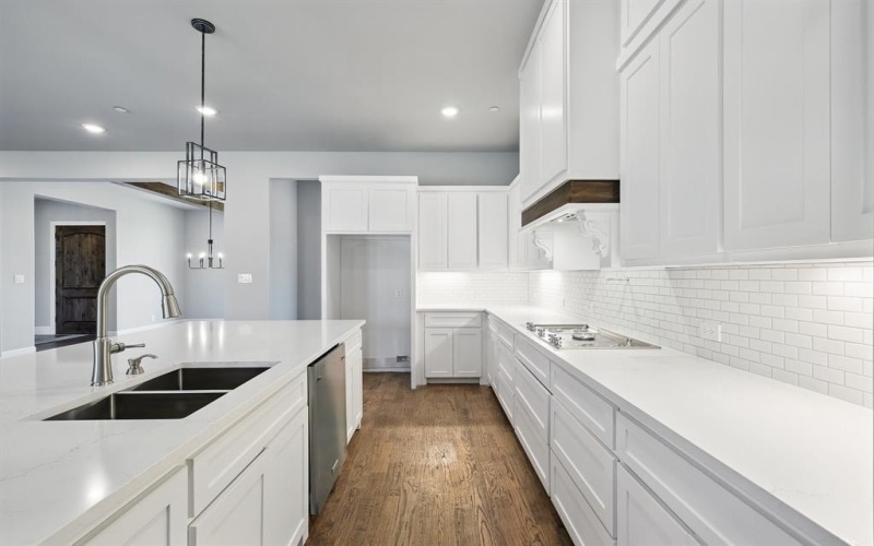 309 Stoney Creek Boulevard, Sunnyvale, TX 75182, 5 Habitaciones Habitaciones , ,5 BañosBaños,Residential,En Venta,309 Stoney Creek Boulevard,0,21104767