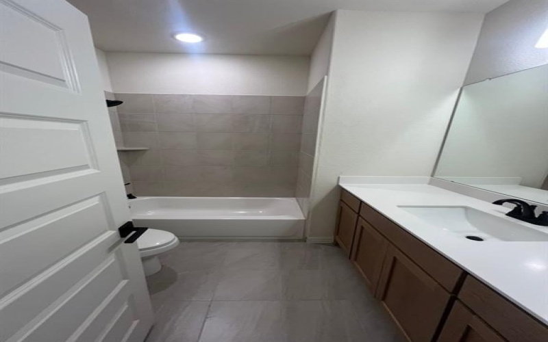 3107 White Oak Road, Oak Ridge, TX 75161, 4 Bedrooms Bedrooms, ,3 BathroomsBathrooms,Residential,For Sale,3107 White Oak Road,0,21104843