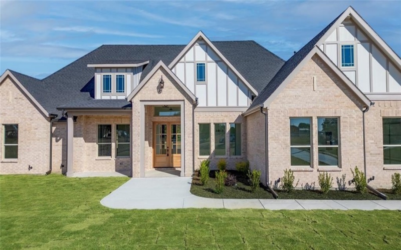 819 Meadow Lark Lane, Red Oak, TX 75154, 5 Bedrooms Bedrooms, ,2 BathroomsBathrooms,Residential,For Sale,819 Meadow Lark Lane,0,21104868