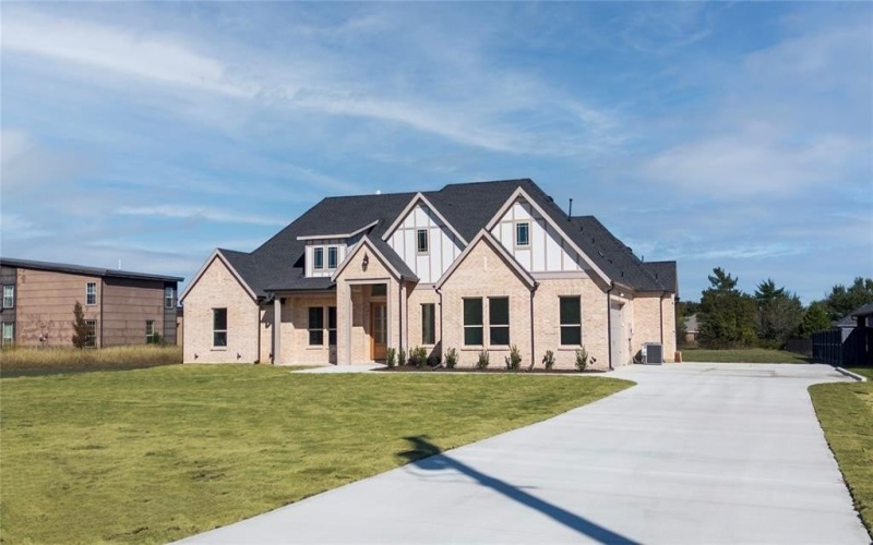 819 Meadow Lark Lane, Red Oak, TX 75154, 5 Bedrooms Bedrooms, ,2 BathroomsBathrooms,Residential,For Sale,819 Meadow Lark Lane,0,21104868