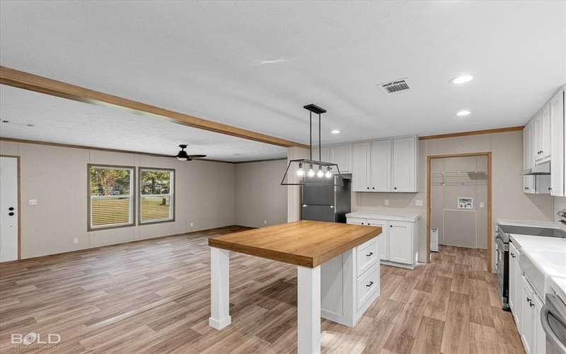 2017 Cypress Forest Drive, Benton, LA 71006, 4 Habitaciones Habitaciones , ,2 BañosBaños,Residential,En Venta,2017 Cypress Forest Drive,0,21104910