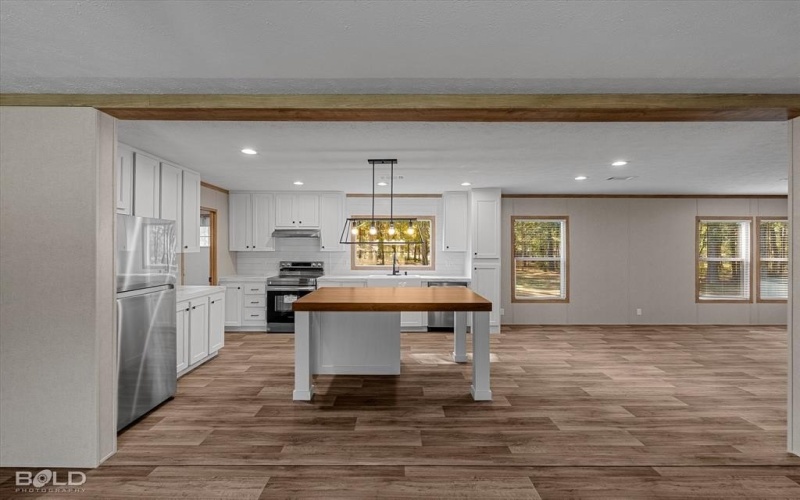 2017 Cypress Forest Drive, Benton, LA 71006, 4 Habitaciones Habitaciones , ,2 BañosBaños,Residential,En Venta,2017 Cypress Forest Drive,0,21104910