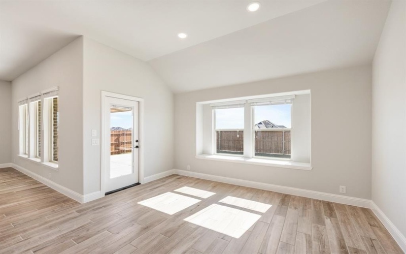 4034 Eagles Bluff Road, Midlothian, TX 76065, 4 Habitaciones Habitaciones , ,3 BañosBaños,Residential,En Venta,4034 Eagles Bluff Road,0,21104921