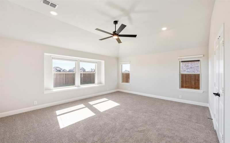 4034 Eagles Bluff Road, Midlothian, TX 76065, 4 Habitaciones Habitaciones , ,3 BañosBaños,Residential,En Venta,4034 Eagles Bluff Road,0,21104921