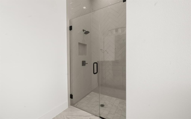 1228 Dolly Drive, Burleson, TX 76028, 4 Habitaciones Habitaciones , ,3 BañosBaños,Residential,En Venta,1228 Dolly Drive,0,21104963