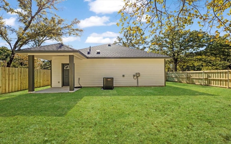 6110 Tejas Drive, Mabank, TX 75156, 3 Bedrooms Bedrooms, ,2 BathroomsBathrooms,Residential,For Sale,6110 Tejas Drive,0,21105013