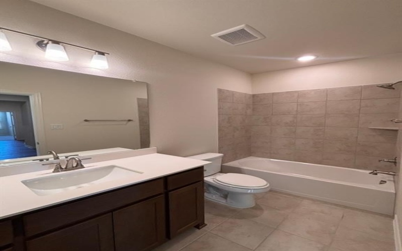 14408 Shooting Star Drive, Fort Worth, TX 76052, 4 Bedrooms Bedrooms, ,2 BathroomsBathrooms,Residential,For Sale,14408 Shooting Star Drive,0,21105039