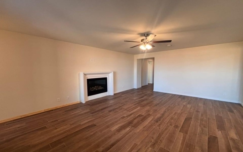 14408 Shooting Star Drive, Fort Worth, TX 76052, 4 Bedrooms Bedrooms, ,2 BathroomsBathrooms,Residential,For Sale,14408 Shooting Star Drive,0,21105039