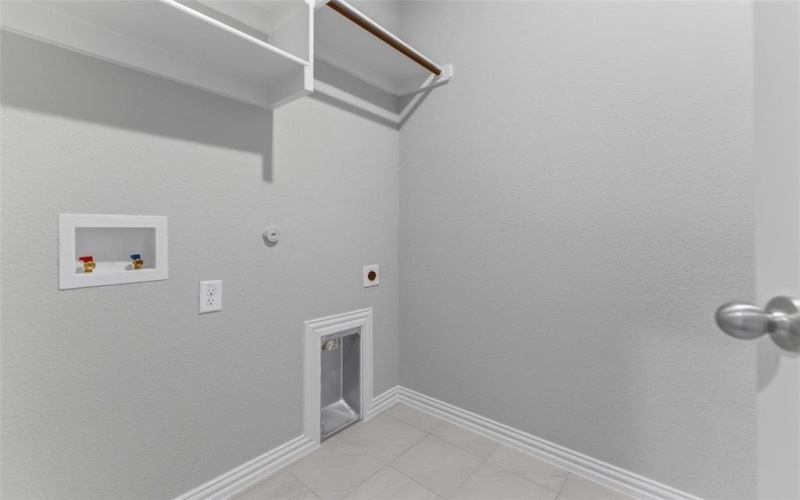 1932 Velora Drive, Haslet, TX 76052, 4 Habitaciones Habitaciones , ,2 BañosBaños,Residential,En Venta,1932 Velora Drive,0,21105069