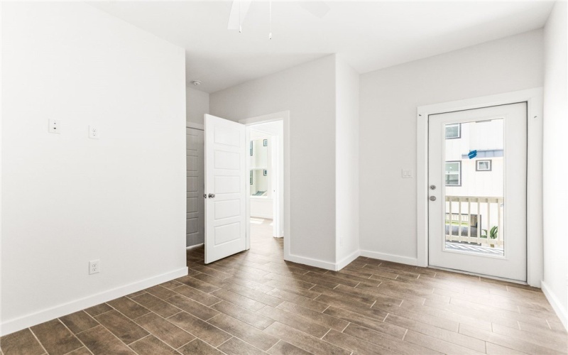 603 E Avenue G unit: 402 #402, Port Aransas, TX 78373, 4 Bedrooms Bedrooms, ,3 BathroomsBathrooms,Residential,For Sale,603 E Avenue G unit: 402,0,465277