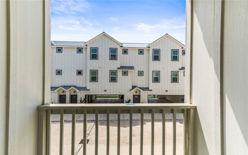 603 E Avenue G unit: 402 #402, Port Aransas, TX 78373, 4 Bedrooms Bedrooms, ,3 BathroomsBathrooms,Residential,For Sale,603 E Avenue G unit: 402,0,465277