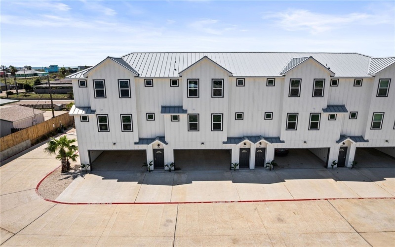 603 E Avenue G unit: 403 #403, Port Aransas, TX 78373, 4 Bedrooms Bedrooms, ,3 BathroomsBathrooms,Residential,For Sale,603 E Avenue G unit: 403,0,465280