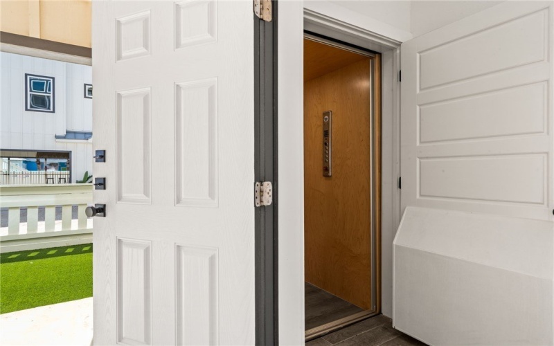 603 E Avenue G unit: 403 #403, Port Aransas, TX 78373, 4 Bedrooms Bedrooms, ,3 BathroomsBathrooms,Residential,For Sale,603 E Avenue G unit: 403,0,465280